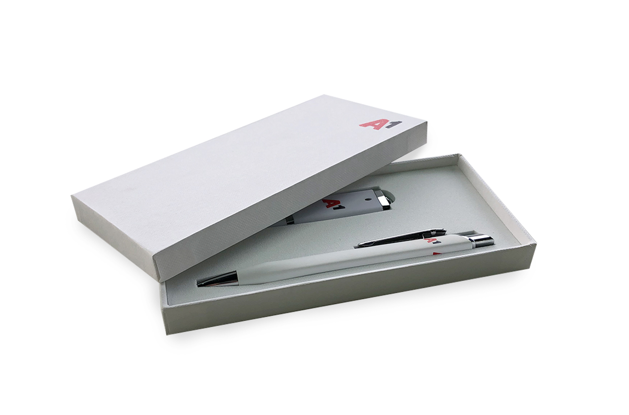 коробка с крышкой